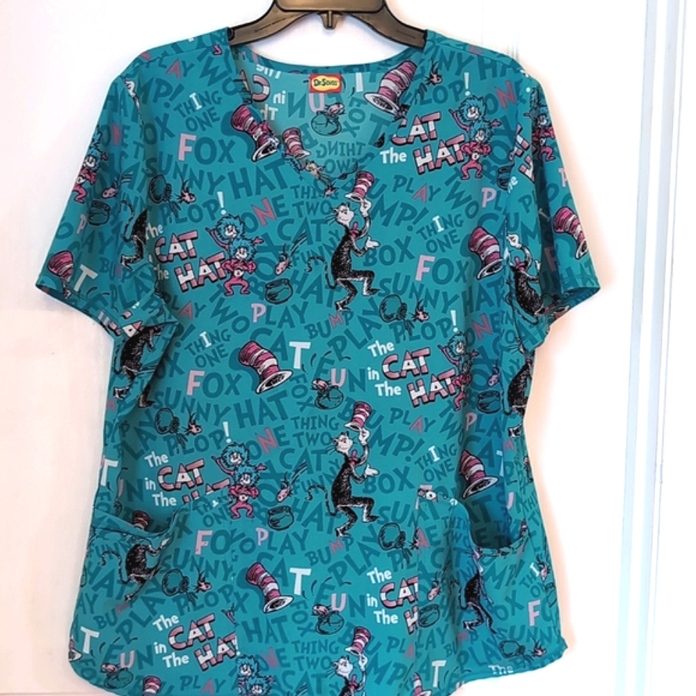 Dr. Suess Cat in The Hat Medical Nursing Scrub Top. Size XL